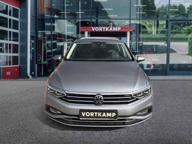Volkswagen PASSAT 2.0 TDI BUSINESS TREKHAAK/CAMERA/ELEK-KLEP/IQ/ACC/STOEL+STUURVERW