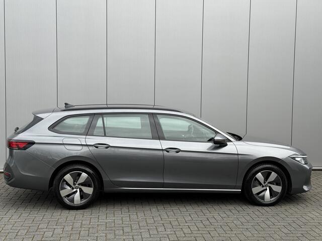 Volkswagen PASSAT Variant 1.5 eTSI Business Carplay Camera Stoelverwarming