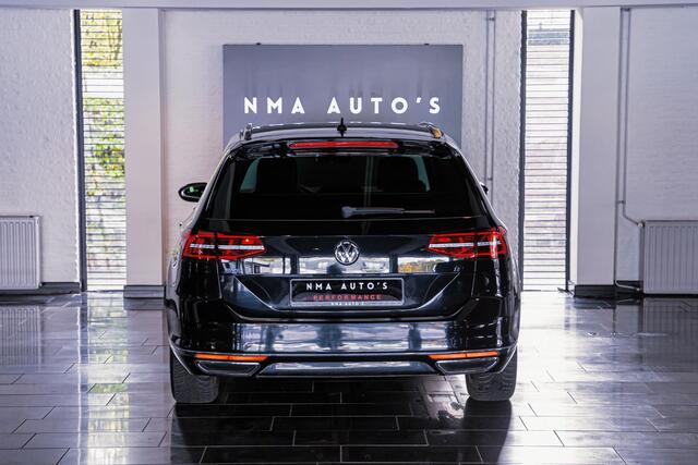 Volkswagen PASSAT Variant 1.4 TSI GTE Highline PANO | ACC | 2E EIGENAAR | SFEERVERLICHTING | MASSAGE | DEALER ONDERHOUDEN | DODEHOEK | TREKHAAK