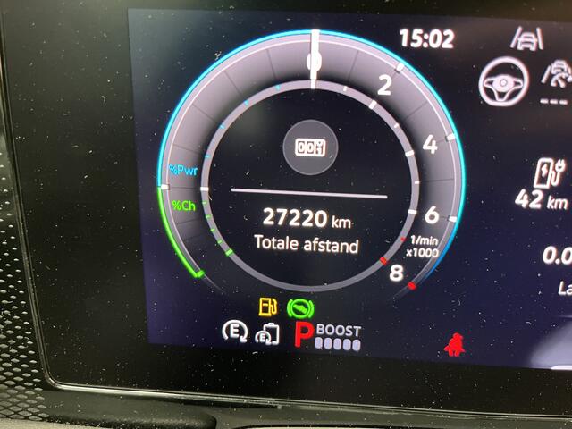 Volkswagen PASSAT Variant 1.5 eHybrid Business / AUTOMAAT/ TREKHAAK/ MASSAGE/ STUUR+STOELVERWARM./ PARK.SENSOR.V+A/ CAMERA/ ACC/ HEAD-UP/ APP-CONNECT/ DODEHOEK/ DIGITAL DASH/ NAVI/ DAB/ CLIMA/ LED/ 17'' LMV