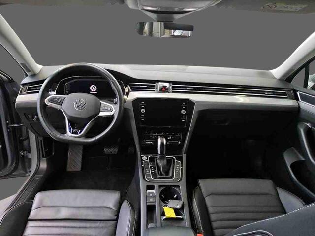 Volkswagen PASSAT Variant GTE 1.4 TSI eHybrid 218pk PHEV Business / Trekhaak / Leer / iQ LIght / Wordt Verwacht