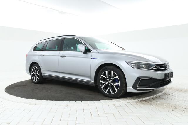 Volkswagen PASSAT Variant 1.4 TSI PHEV GTE Business Panorama, Digital Dash,