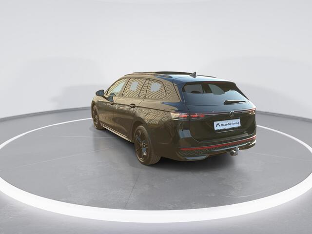 Volkswagen PASSAT Variant 1.5eHybrid 200kW/272PK R-Line Black Style DSG · Panoramadak · Trekhaak · Harman/Kardon sound · Camera · Garantie t/m 03-07-2030 of 100000km