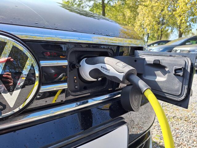 Volkswagen PASSAT Variant 218pk DSG Hybrid GTE (Trekhaak,Virtual,Camera,Ergo)