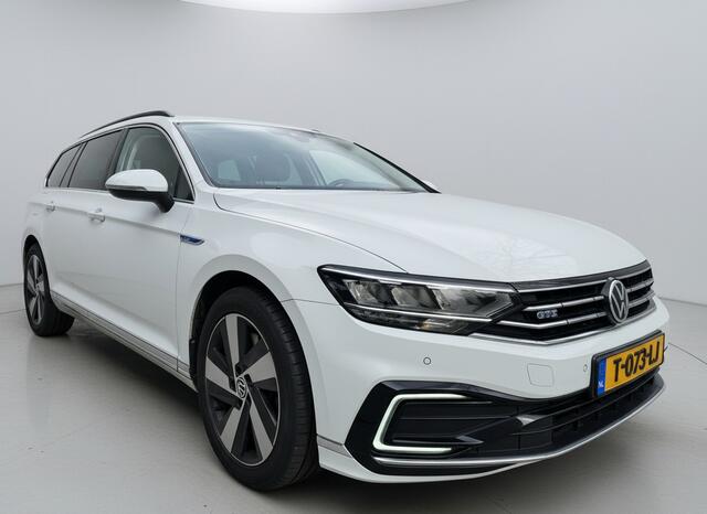 Volkswagen PASSAT Variant 218PK DSG HYBRID GTE BUSINESS TREKHAAK/CAMERA/NAVI/VIRTUAL