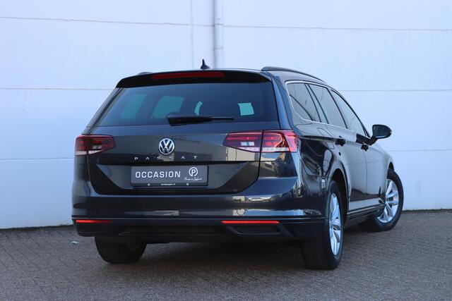 Volkswagen PASSAT Variant 1.5 TSI Comfort Business 150pk | Trekhaak | Carplay