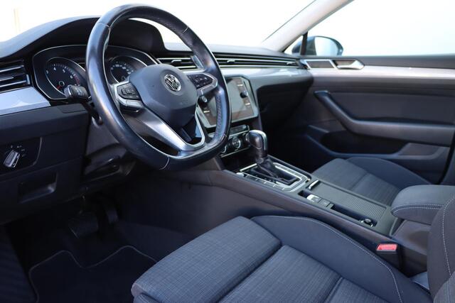 Volkswagen PASSAT Variant 1.5 TSI Comfort Business 150pk | Trekhaak | Carplay