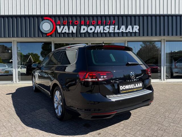 Volkswagen PASSAT 1.5 TSI Business + - Automaat Pano Trekhaak Navi Stoelverwarming Apple Carplay Android Auto