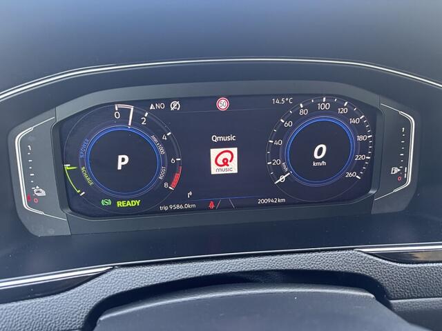 Volkswagen PASSAT Variant 1.4 TSI PHEV GTE Bns,pano,sfeer,led,