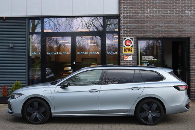 Volkswagen PASSAT Variant 1.5 eHybrid 272PK R-Line Edition Black Style Leder/Pano/IQ.Light/360/Headup/HK/Navi Max/ACC/19"/Trekhaak wegkl.