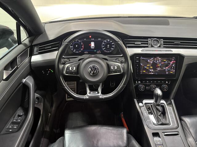 Volkswagen PASSAT Variant 1.5 TSI Highline Business R, Automaat, NL auto, Dealer onderhouden, Leder, Electr achterklep, Cruise, Clima, Navi, Blue tooth, Camera, Isofix, P sens v en a