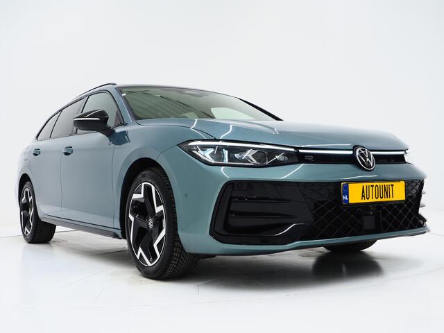 Volkswagen PASSAT Variant 1.5 eHybrid R-Line Edition | Panoramadak | Vol Leder | Harman/Kardon | HUD | Massage | Trekhaak