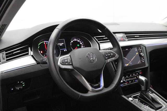 Volkswagen PASSAT Variant 1.4 TSI 214 PK PHEV GTE BNS, Adap. Cruise Control, Matrix-LED, Leder, Stoelverwarming