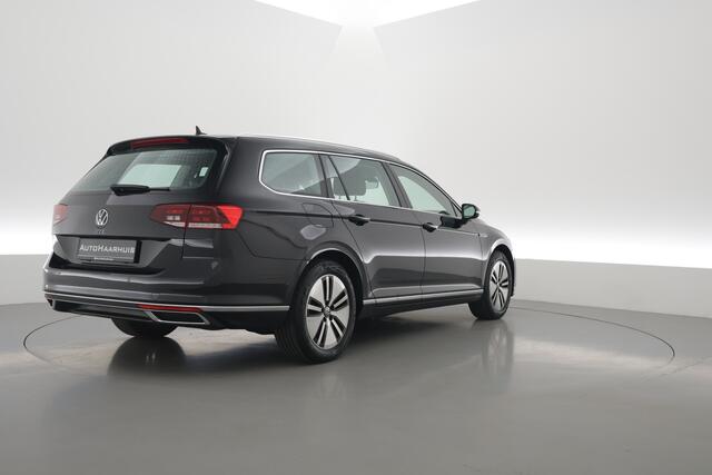 Volkswagen PASSAT 1.4 TSI PHEV GTE Business | Adapt. Cruise | Camera | Memory Seat | Stoel-Stuurverw. | Leder | Apple CarPlay & Android Auto