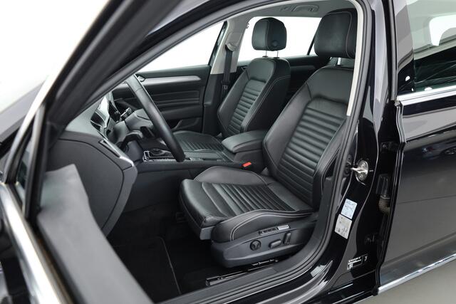 Volkswagen PASSAT 1.4 TSI PHEV GTE Business | Adapt. Cruise | Camera | Memory Seat | Stoel-Stuurverw. | Leder | Apple CarPlay & Android Auto