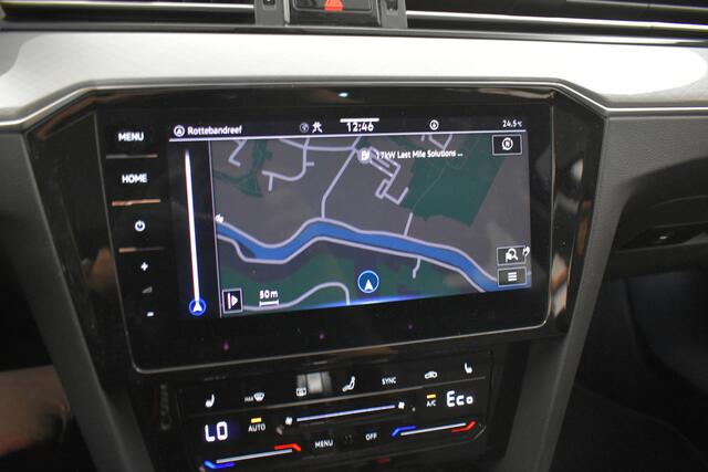 Volkswagen PASSAT 1.4 TSI PHEV GTE SOH 100% Virtual Disc pro Navi el Trekhaak Camera Business