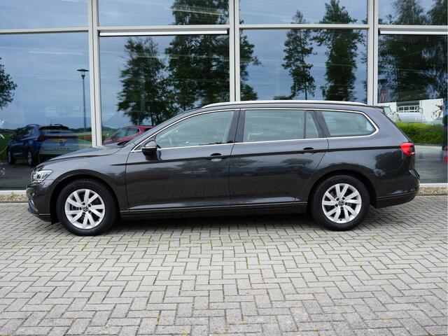 Volkswagen PASSAT Variant 1.5 TSI Business Cruise control adaptief | dodehoekdetectie | Verwarmde voorruit |