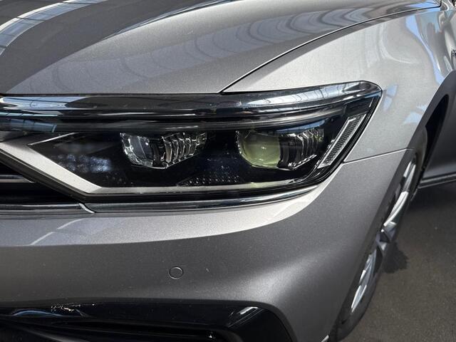 Volkswagen PASSAT Variant 1.4 TSI PHEV GTE Business 17"/Trekhaak/IQ Lights/Stoelverwarming/Camera/Apple Carplay & Android Auto