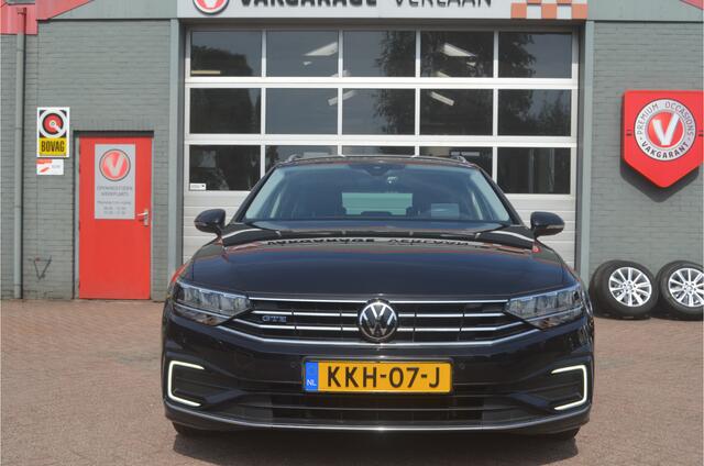 Volkswagen PASSAT Variant 1.4 TSI PHEV GTE Business 12 mnd. gar. trekhaak / HUD / 360 camera