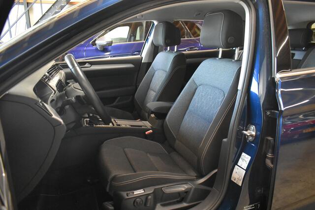 Volkswagen PASSAT 1.4 TSI PHEV GTE Virtual Discover pro Navi Camera El Trekhaak Business