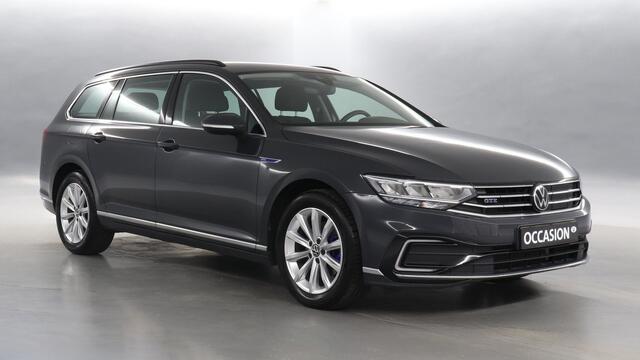 Volkswagen PASSAT Variant 1.4 TSI 204pk PHEV GTE Business DSG / Navigatie / Stoelverwarming / Camera