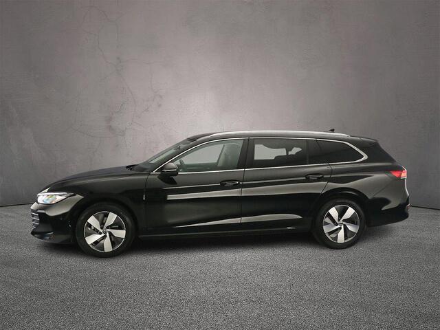 Volkswagen PASSAT Variant Business 1.5 eTSI 150pk DSG Automaat Trekhaak, Adaptive cruise control, Navigatie, Stoelverwarming, Achteruitrijcamera, LED koplampen, Parkeersensoren