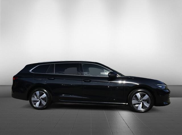 Volkswagen PASSAT Variant (financiering mogeli Passat 1.5 eTSI Business | virtueel cockpit | trekhaak