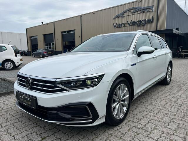 Volkswagen PASSAT Variant 1.4 TSI GTE trekhaak, pano, 360 camera, virtual cockpit, navi, cruise