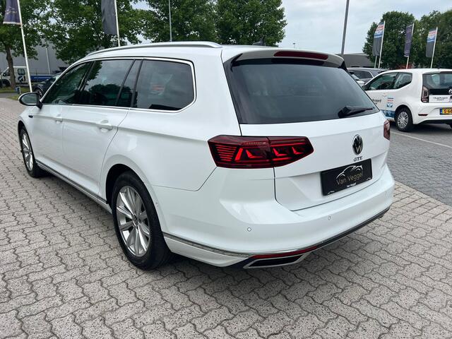 Volkswagen PASSAT Variant 1.4 TSI GTE trekhaak, pano, 360 camera, virtual cockpit, navi, cruise