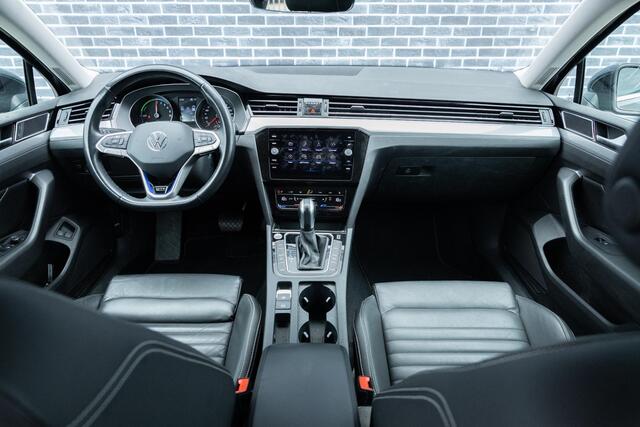 Volkswagen PASSAT Variant 1.4 TSI PHEV GTE Business | Plug-in Hybrid | Trekhaak | Lederen Bekleding | Stoelverwarming | LED Koplampen | Cruise Control Adaptief | Achteruitrijcamera | Parkeersensoren | Stoelmassage
