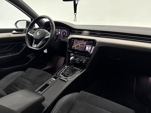 Volkswagen PASSAT 1.5 TSI Elegance Business R-Line | Pano | Virtual | IQ-Lights | Camera | Carplay | Cruise | Trekhaak | NAP