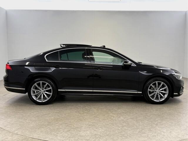 Volkswagen PASSAT 1.5 TSI Elegance Business R-Line | Pano | Virtual | IQ-Lights | Camera | Carplay | Cruise | Trekhaak | NAP