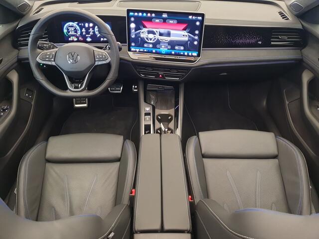 Volkswagen PASSAT Variant 1.5 eHybrid 272pk DSG/AUT R-Line Wegklapbare trekhaak, Harman/Kardon, Leder, Pano