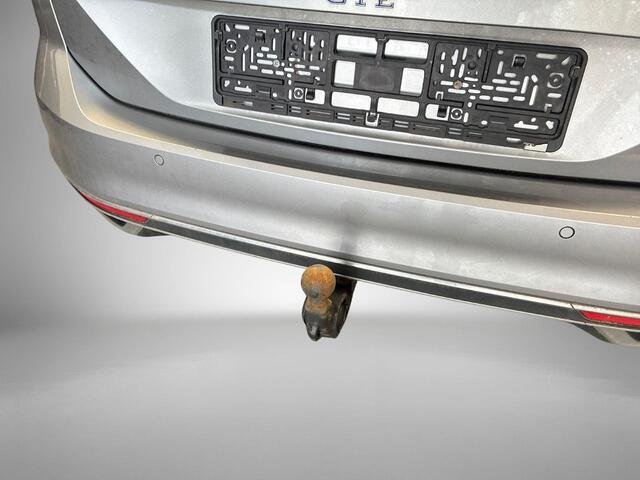 Volkswagen PASSAT 1.4 TSI 218pk DSG PHEV GTE Business · Camera · Inklap. Trekhaak · Matrix LED · Stoelverwarming · Dodehoeksensor · Elek. Achterklep ·