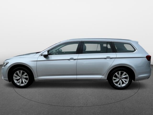Volkswagen PASSAT Variant 1.5 TSI Business Aut | Camera | Voorruit verwarming