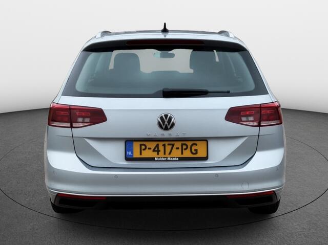 Volkswagen PASSAT Variant 1.5 TSI Business Aut | Camera | Voorruit verwarming