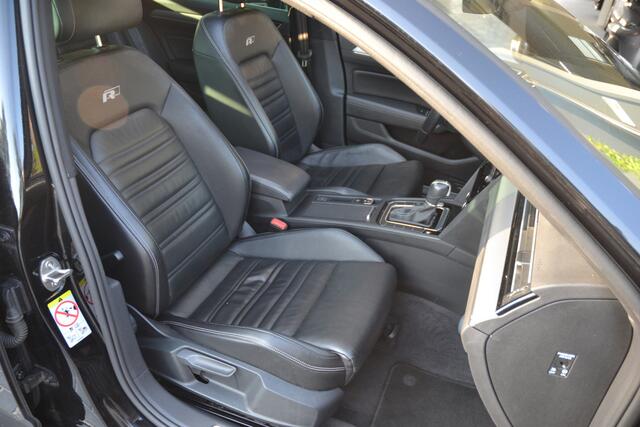 Volkswagen PASSAT Variant 1.4 TSI ACT Highline Business R NL auto | Panoramadak | Leer | Carplay