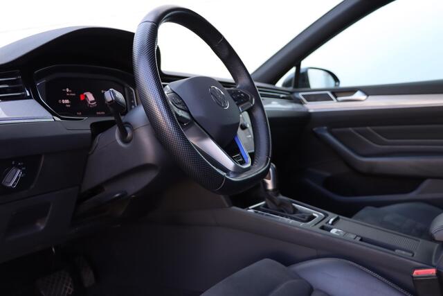 Volkswagen PASSAT Variant 1.4 TSI PHEV GTE Business