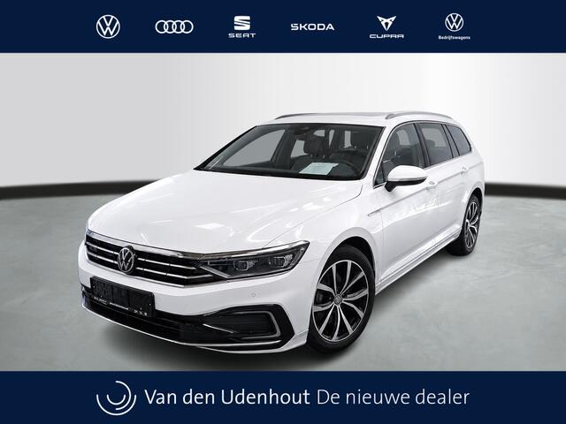 Volkswagen PASSAT Variant GTE 1.4 TSI eHybrid 218pk PHEV Business / Panoramadak / iQ Light / Massage / Travel Assist