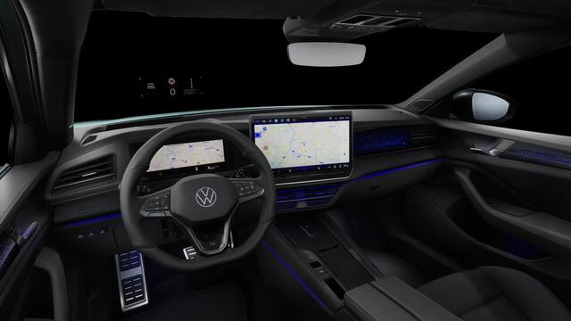 Volkswagen PASSAT Variant 1.5 eHybrid R-Line Business | Wordt verwacht | Trekhaak | Pano | 5J garantie | Blackstyle Plus |