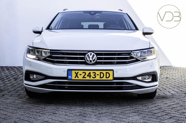 Volkswagen PASSAT Variant 1.5 TSI Facelift Business AUT TREKHAAK