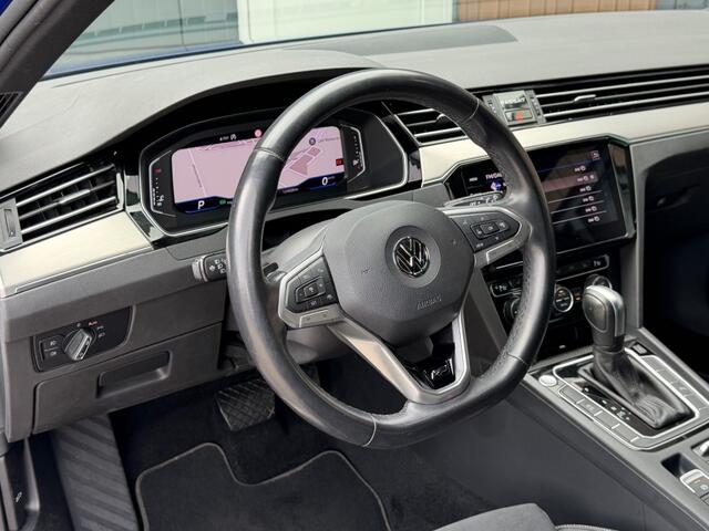 Volkswagen PASSAT 2.0 TSI ELEG.BNS R-Line Aut. N.A.P. Led Stoelverw.
