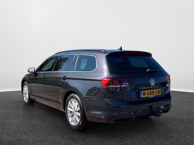 Volkswagen PASSAT Variant 1.5 TSI Comfort Business | 150Pk | Automaat | Navi | Clima | Trekhaak |