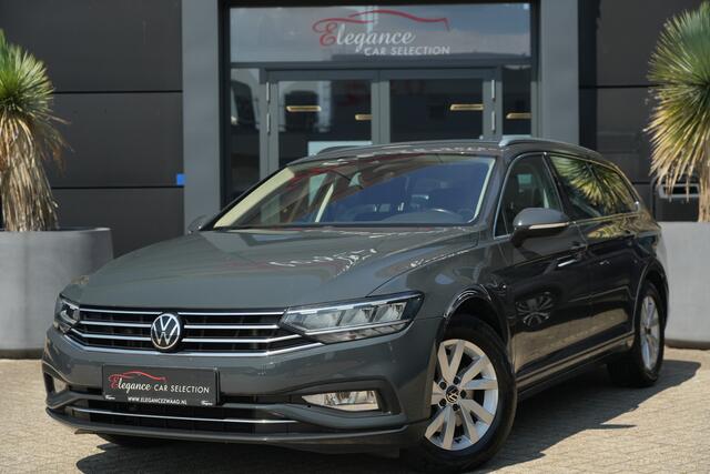 Volkswagen PASSAT Variant 1.5 TSI Business 150pk Navigatie/Camera/AdaptieveCruiseControl