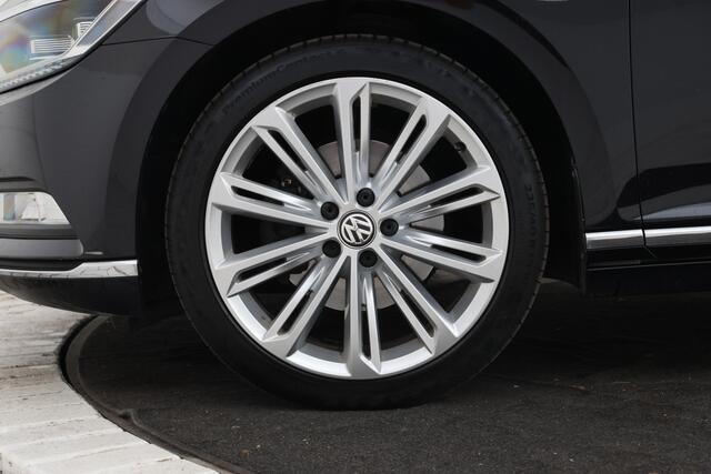 Volkswagen PASSAT Variant 1.8 TSI Highline Automaat, Digital Dash, Volleder