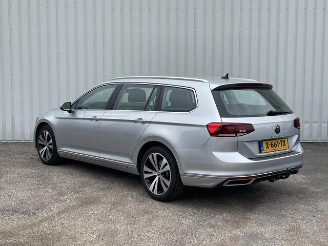 Volkswagen PASSAT Variant 1.5 TSI Business | Automaat | Trekhaak | Stoelverwarming | Head-up-Display | Adaptieve Cruise Control | Apple Carplay & Android Auto
