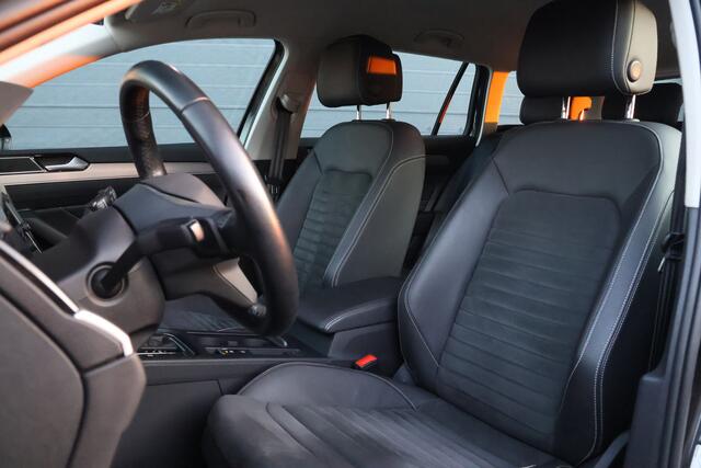 Volkswagen PASSAT 1.5 TSI R-Line Business + IQ.Light/Leder/Navi/Virtual Cockpit/App-Connect/Camera/ACC/18''