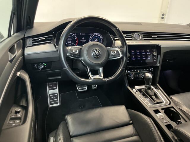 Volkswagen PASSAT Variant 1.5 TSI 3x R-line | TREKHAAK | LEDER | 1e-EIG |
