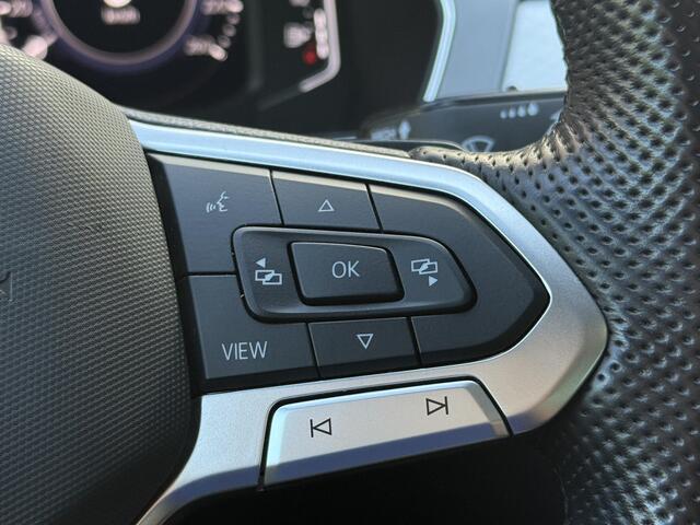 Volkswagen PASSAT Variant 1.4 TSI PHEV GTE Business l Pano l Adaptive Cruise l Trekhaak l Camera l Sfeer
