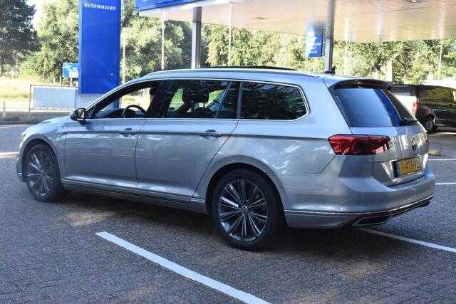 Volkswagen PASSAT Variant 1.4 TSI PHEV GTE Business 1e Eigenaar | Schuifdak | Leder | Matrix LED | BSM | 12 mnd BOVAG garantie | Whatsapp 06-53188999